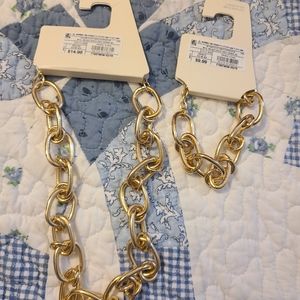 Gold necklace and bracelet